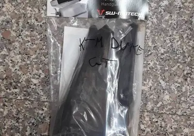 COPPIA PARAMANI COMPLETO DI PARALEVE Sw-Motech - Annuncio 7714930