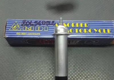 AMMORTIZZATORE POST. PIAGGIO VESPA 50 ET3 PX PE T5 Rms - Annuncio 7722036