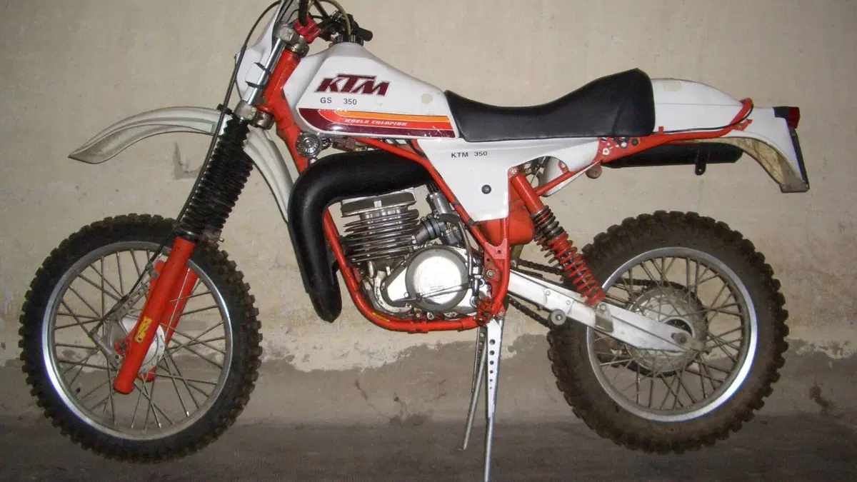 KTM  