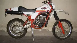 KTM   (2)