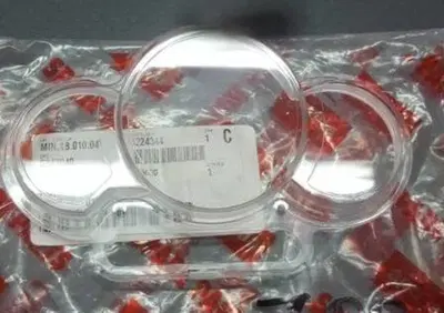 VETRO CRUSCOTTO SR 50 CARB. SR 50 DITECH EURO 2 Aprilia - Annuncio 7740401