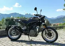 Unboxing della Husqvarna Svartpilen 401