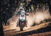 Zocchi (Honda X-ADV 750) ha vinto la Gibraltar Race