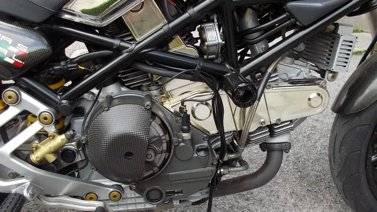 Ducati   (8)