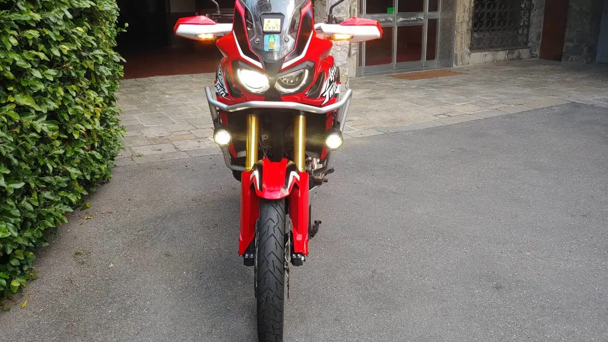 Honda Africa Twin CRF 1000L DCT ABS Travel Edition (2016 - 17)  (6)