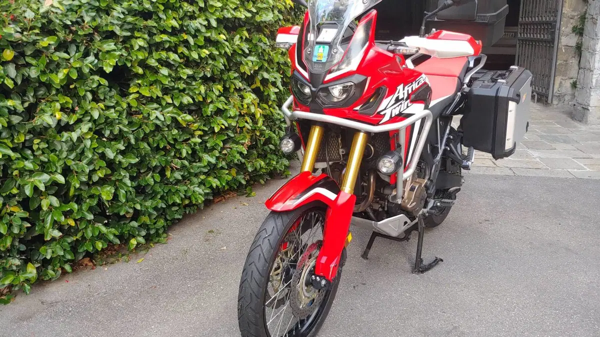 Honda Africa Twin CRF 1000L DCT ABS Travel Edition (2016 - 17)  (3)