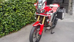 Honda Africa Twin CRF 1000L DCT ABS Travel Edition (2016 - 17)  (3)