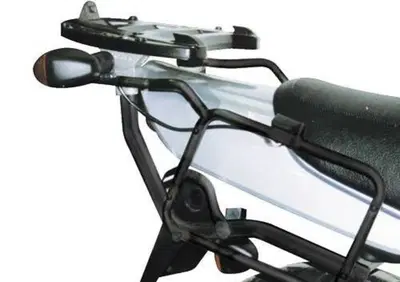 Attacco posteriore specifico Suzuki GSX 750 '02 Givi - Annuncio 7897282