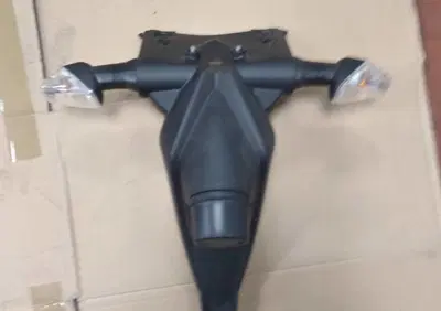 Parafango posteriore portatarga Kawasaki Z 750 - Annuncio 7897395