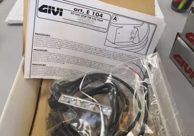 Kit luci stop a led per valigia Givi E30 - Annuncio 7898894