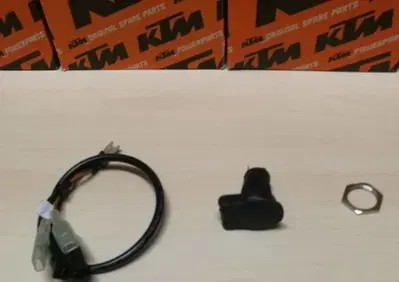 PRESA DI CORRENTE COMPLETA SILVER Ktm - Annuncio 7907078