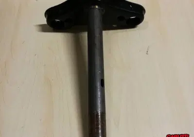 PIASTRA FORCELLA INFERIORE MALAGUTTI Malaguti - Annuncio 7915516