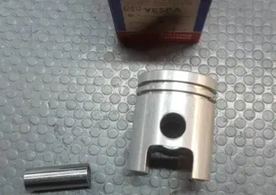 PISTONE VESPA 50 DIAM. 40,4 ASSO WERKE - Annuncio 7959829