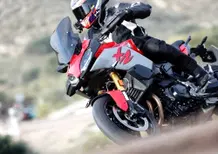 BMW F900 XR. Crossover accessibile