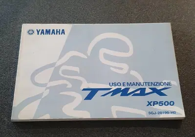 USO E MANUTENZIONE MANUALE YAMAHA TMAX XP 500 - Annuncio 7967830
