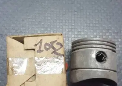 PISTONE DIAM. 60,4 GILERA TURISMO 150 CC BORGO - Annuncio 7971377