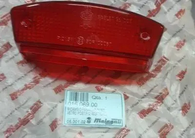 VETRO FANALINO POST. F12 RESTYLING Malaguti - Annuncio 7973218