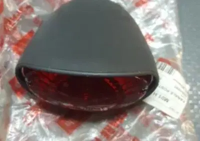FANALE POST. SCARABEO 50 Aprilia - Annuncio 7973683
