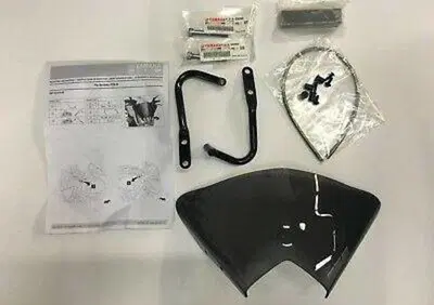 39PF61C00000 SCHERMO CUPOLINO Fume Orig.Yamaha - Annuncio 7974262