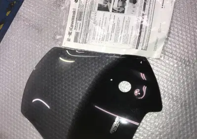 PARABREZZA SCURO ORIGINALE MRA PER KAWASAKI VERSYS - Annuncio 7975008
