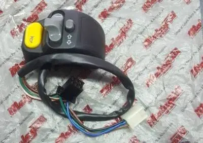 COMMUTATORE LATO SX F12 F15 Malaguti - Annuncio 7976180