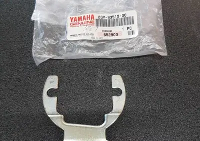 2GV83519000 YAMAHA STAFFA STRUMENTI CONTACHILOMET - Annuncio 7978090