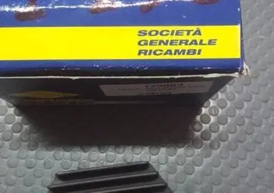 REGOLATORE DI TENSIONE HONDA 125 150 250 Sgr - Annuncio 7982492