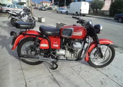 Moto Guzzi V7 703 - Annuncio 7982735