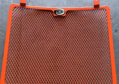 RETINA ARANCIONE PROTEZIONE RADIATORE KTM 690 DUKE R&G - Annuncio 7985488