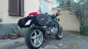 MV Agusta Brutale 750 S (2002 - 06)  (3)