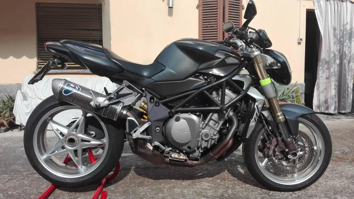 MV Agusta Brutale 750 S (2002 - 06)  (6)