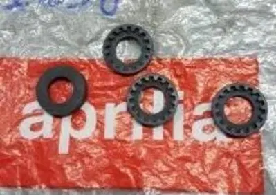 GOMMINO CON DENT. INTERNA AF1 EUROPA RED ROSE 50 Aprilia - Annuncio 8018064