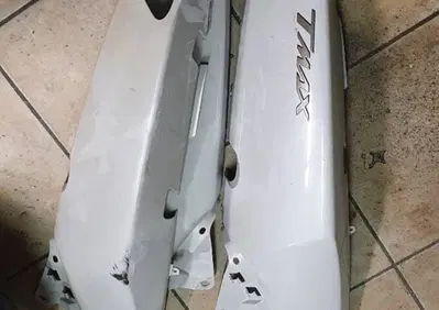 Fianco coda t-max dal 08 al 2011 Yamaha - Annuncio 8020855