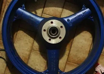Cerchio anteriore ZX-9R Kawasaki - Annuncio 8020885
