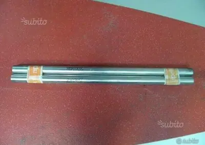 COPPIA ASTE FORCELLA APRILIA CODICE AP8203188. - Annuncio 8023939