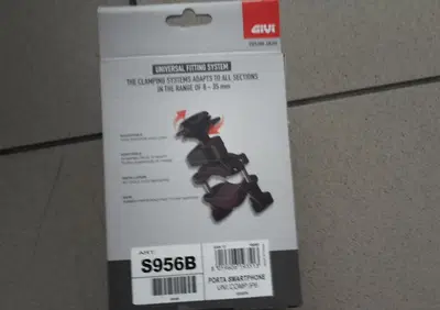 GIVI S956B PORTA SMARTPHONE UNI.COMP.IP6 - Annuncio 8025333