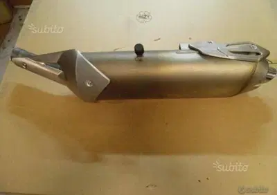 SILENZIATORE COMPLETO USATO BMW 650 COUNTRY - Annuncio 8026020