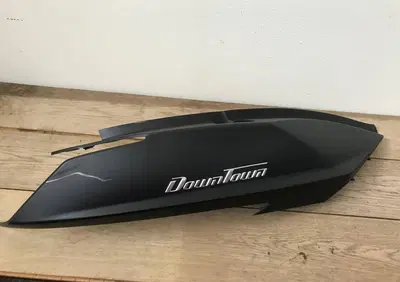 Carena post dx Kymco DT 350 S.L - Annuncio 8030585