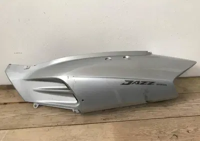 Carena post sx Honda Jazz 250 S.L - Annuncio 8030598