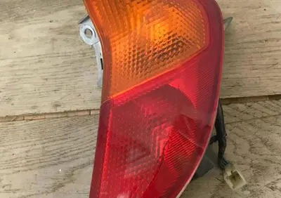 Fanale post dx Honda Pantheon 2T S.L - Annuncio 8030721