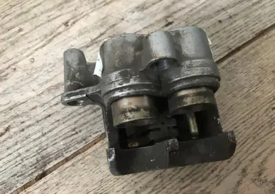 Pinza freno ant II Honda SH S.L - Annuncio 8031179