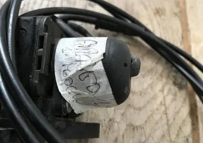 Interruttore chiavi Scarabeo 125 S.L Aprilia - Annuncio 8031410