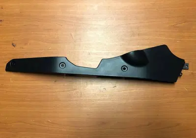 Fianchetto pannello destro Suzuki GSX-R 750 92-95 - Annuncio 8048709