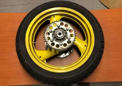 Cerchio posteriore+ gomma+disco Ducati Monster 600 - Annuncio 8051161