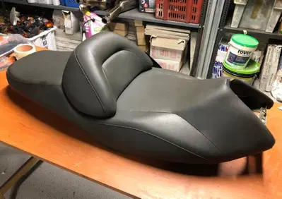 Sella Suzuki Burgman 250 - 400 1998 - 2000 - Annuncio 8051271