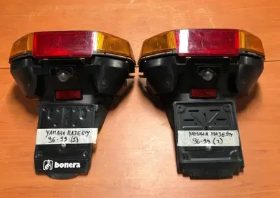 Portatarga faro parafango Yamaha Majesty 250 96-99 - Annuncio 8052558