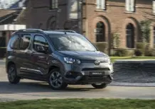 Nuovo Proace City, anche Verso: Toyota sfida FCA, PSA e Renault nei veicoli commerciali leggeri [LCV]