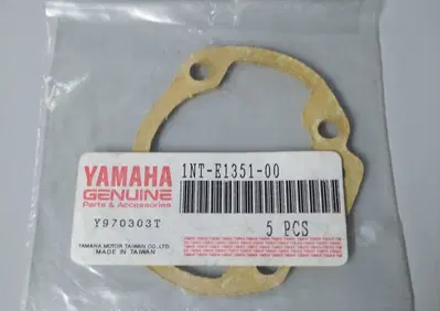 GUARNIZIONE BASE CILINDRO 1NTE135100 Yamaha - Annuncio 8055462