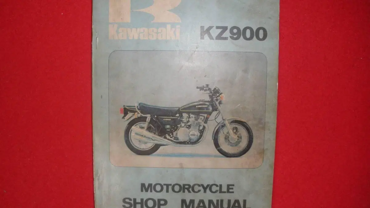 Kawasaki   (12)