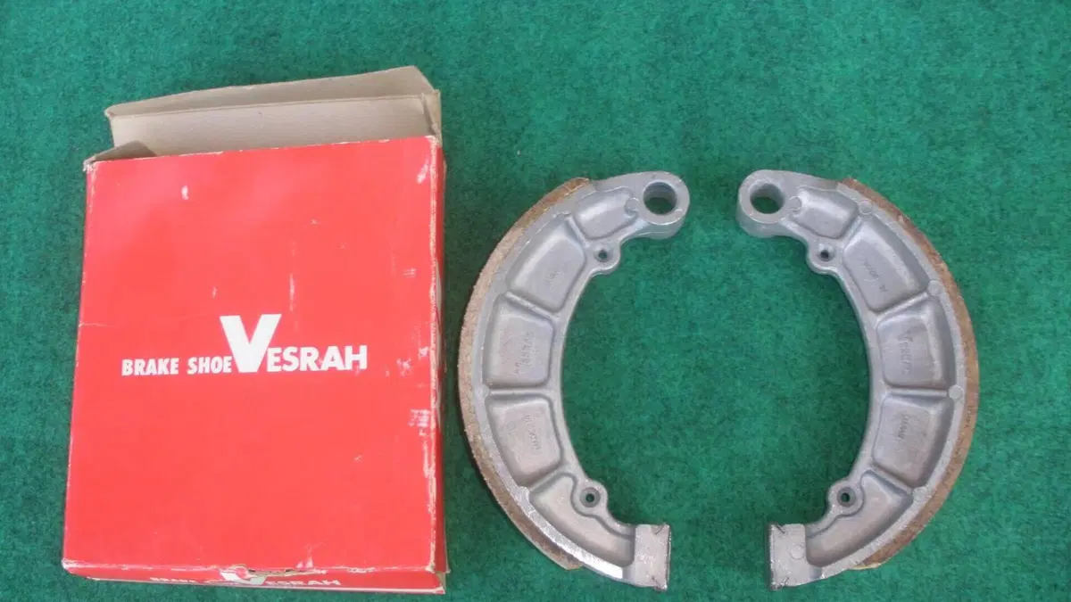 Kawasaki   (14)